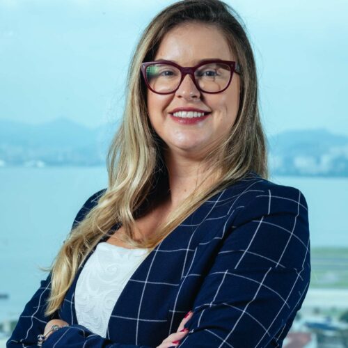 Thaís Pinho - CFO